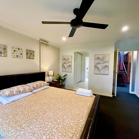 Spacious Hideaway Retreat, Brookfield, * Brisbane
