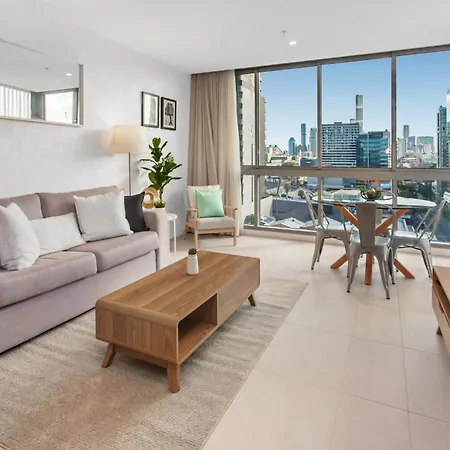 Apartment Chic Valley Unit With Parking Rooftop Pool & Bbq Brisbane