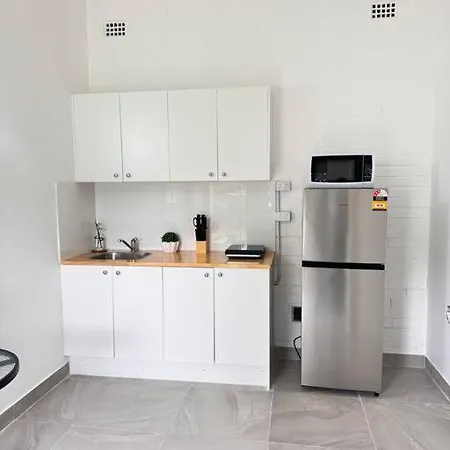 Exquisite Studio At Chermside Apartment