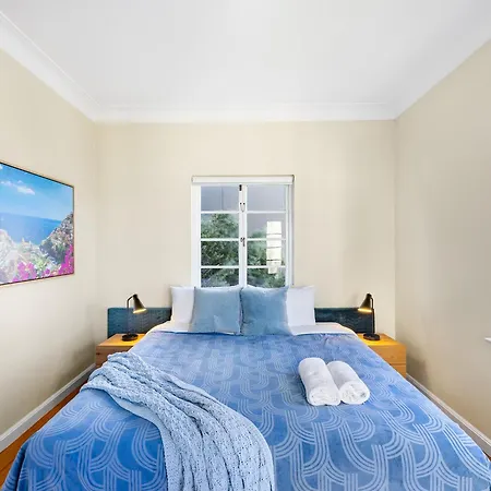 Riverside Heritage Chateau/convenient/free Carpark *