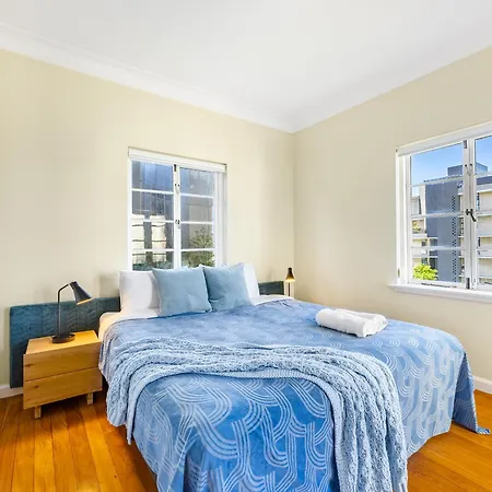 Apartment Riverside Heritage Chateau/convenient/free Carpark