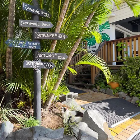 Somewhere To Backpackers Hostel Brisbane
