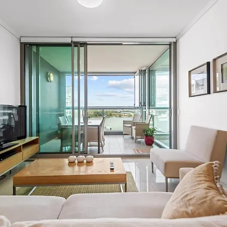 1-bedroom Riverfront With Pool * Brisbane