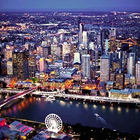 Holiday home Heritage 5br - Minutes Walk To Cbd&south Bank, 3 Parking Brisbane