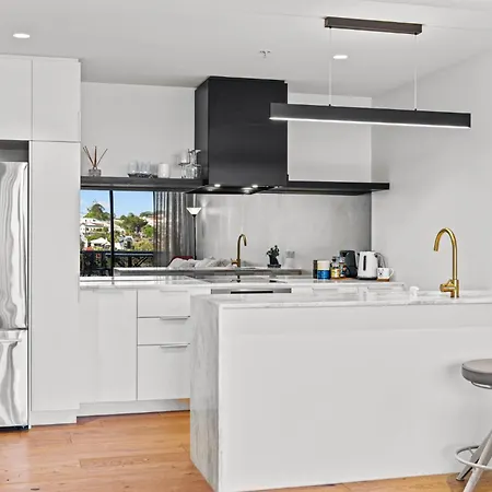 Spacious 1-bed Unit With Rooftop Infinity Pool Brisbane