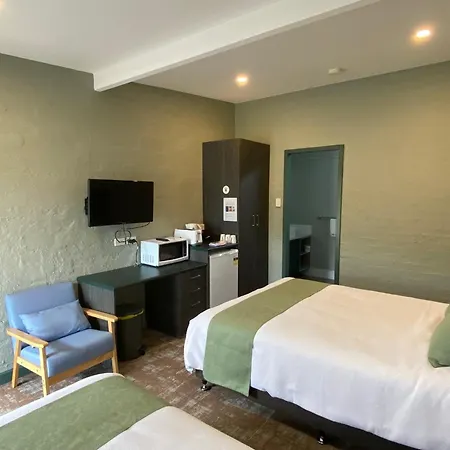 Everton Park Hotel