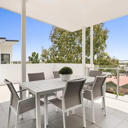 Spacious With Generous Entertaining *