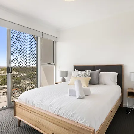 Spacious With Generous Entertaining Brisbane
