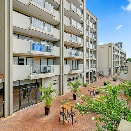 Apartment Convenient One-bedroom