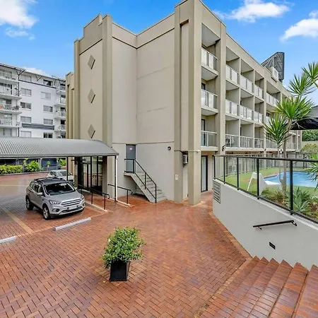 Convenient One-bedroom