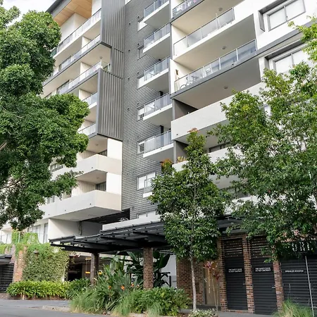 Apartment Location 2-bed With Gym Pool 7-min From Cbd *