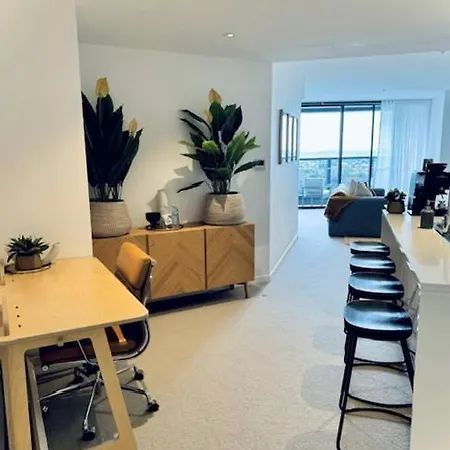Luxury - Skytower L26