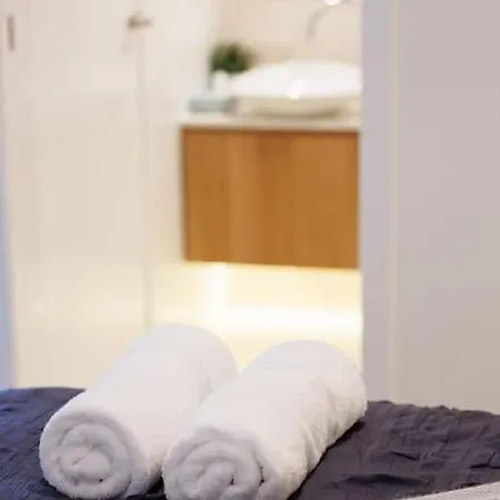 Apartment Luxury River Views - Skytower L53#free Parking *