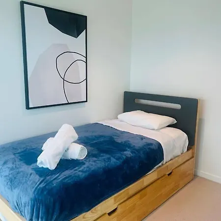 Luxury River Views - Skytower L53#free Parking Apartment *