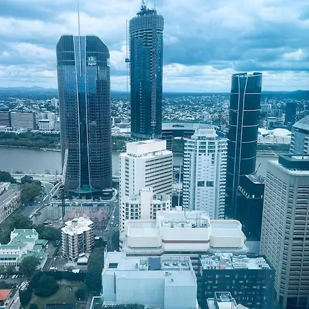 Apartment Luxury River Views - Skytower L53#free Parking *
