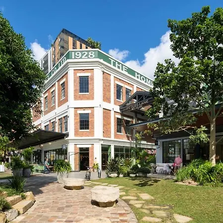 Urban Getaway 1bed 1bath 1car Balcony - 15 Mins Cbd Apartment