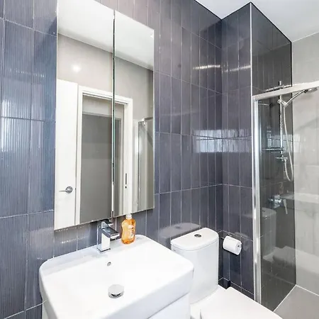 South 2b2b Apt&parking M6