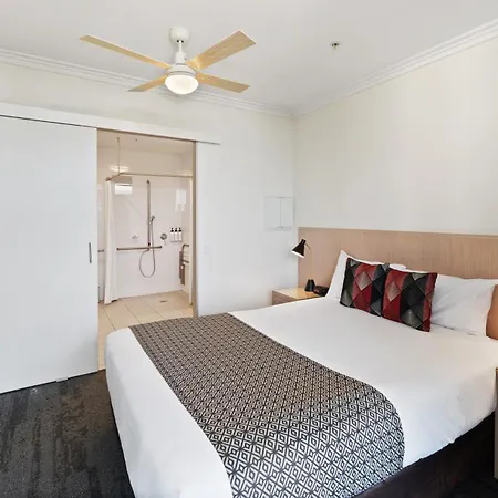 Diana South 4* Brisbane