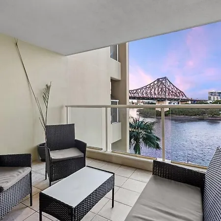 Superb 2bed 2bath 1car Views Cbd Brisbane