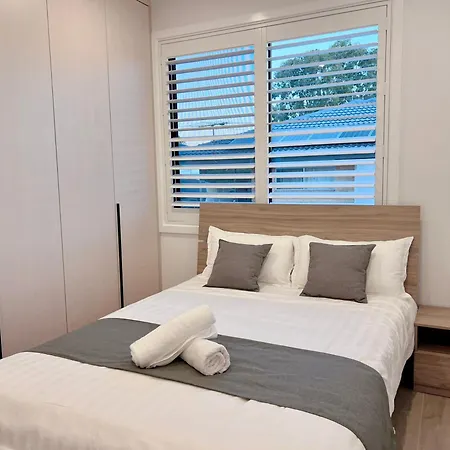 Modern Comfort In Macgregor *