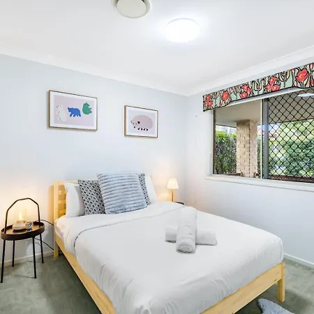 Carindale Family Home/close To Westfield & Highway * Brisbane