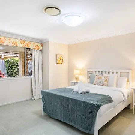 Carindale Family Home/close To Westfield & Highway Brisbane
