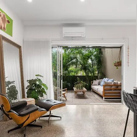 The Street Gallery Apartment Brisbane