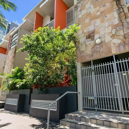 The Street Gallery Brisbane