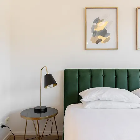 Tranquil 2-bed Inner City Retreat With Parking Apartment *