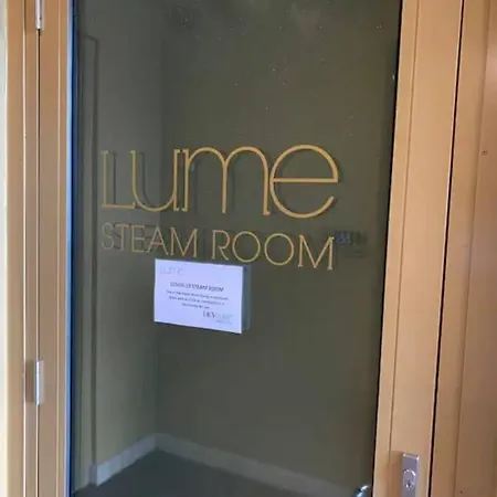 Lume Kangaroo Point Apartment *