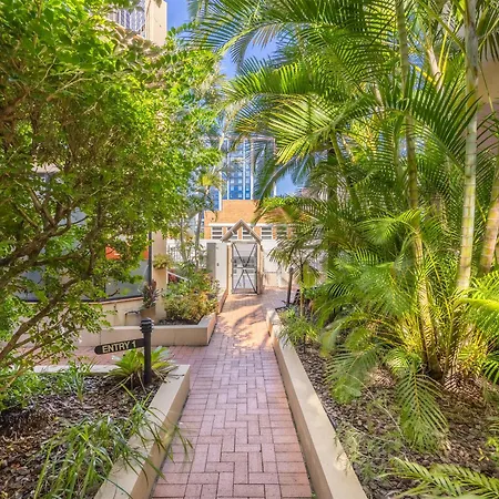 Spring Hill Gardens 4*