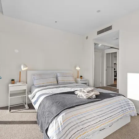 Captivating Convenience 1bed 1bath 1car Views Apartment *