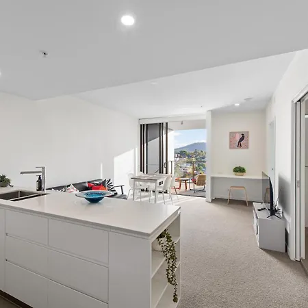 Captivating Convenience 1bed 1bath 1car Views Apartment