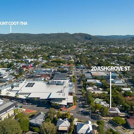 Contemporary 2-bedroom With Movie * Brisbane
