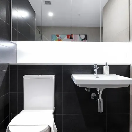 Parking 2br * Brisbane