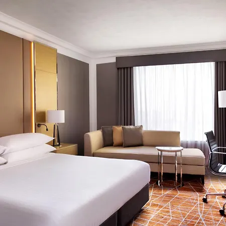Marriott Hotel 5*