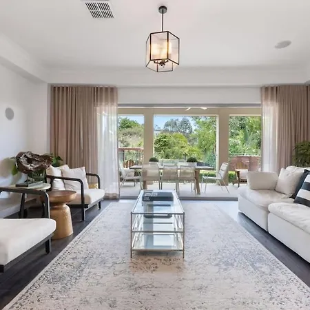 Hotel Balmoral House Retreat Pool &
