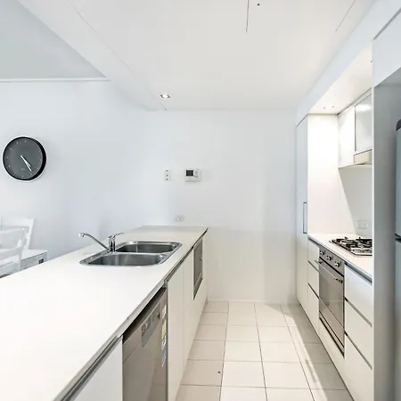 Flexible Inner With Wifi Apartment *