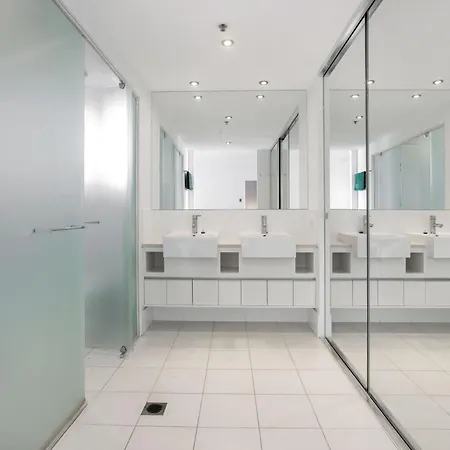 Flexible Inner With Wifi Apartment