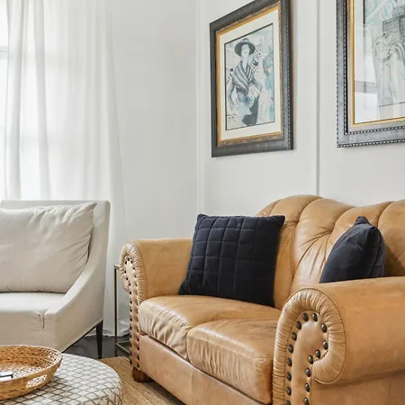 Holiday home Classic Charm 3-bed Family By Oxenham Park