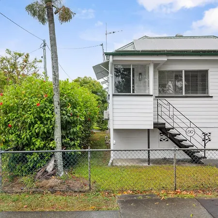 Classic Charm 3-bed Family By Oxenham Park Holiday home