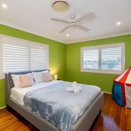 Spacious 5br 3ba W Parking And Yard In Sunnybank M11 * Brisbane