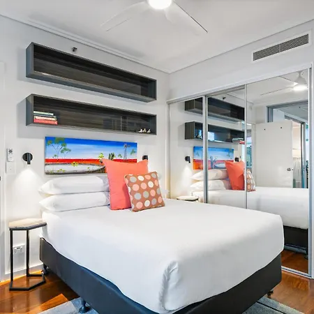 2-bed Pad With Pool & Gym Brisbane