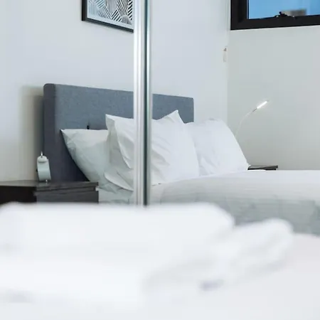 Modern 2br In The Heart Of South