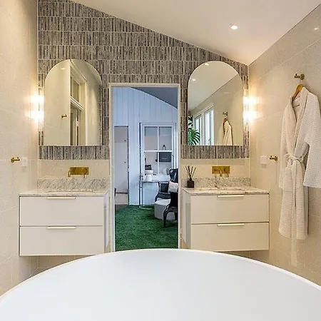 Artists Villa