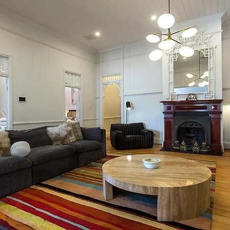 Villa Artists Brisbane