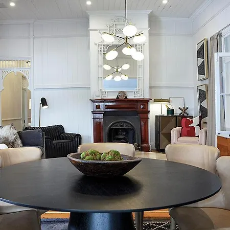 Villa Artists Brisbane