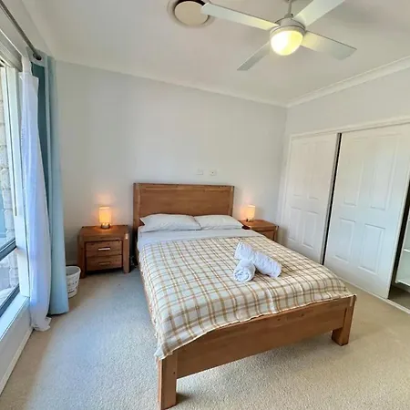 Villa 7 Bedrooms 20 Mins To 25 Acres Of Space *