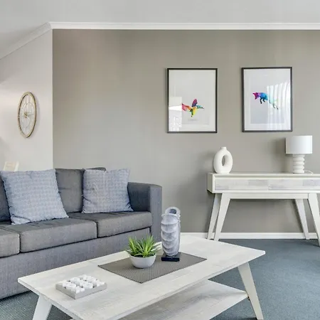 Apartment Cbd 1-bed With Pool, Gym & City Views
