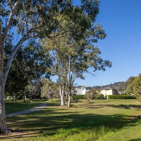 Parkside With Meeting Carindale Holiday home *